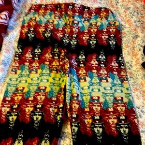 Authentic lularoe one size leggings
